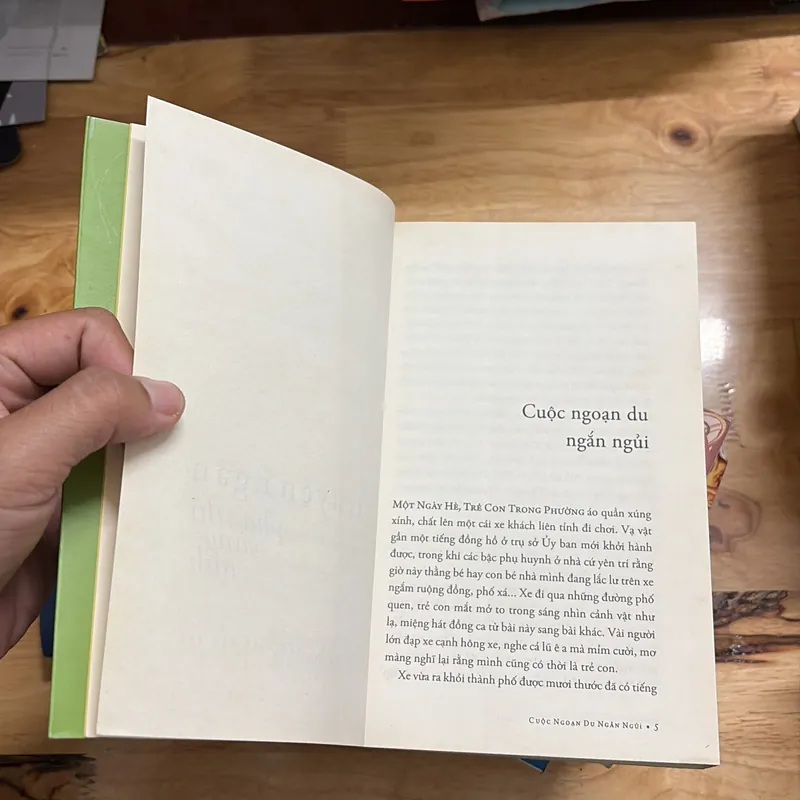 II Truyện Ngắn: Phan Thị Vàng Anh - 2011 700972