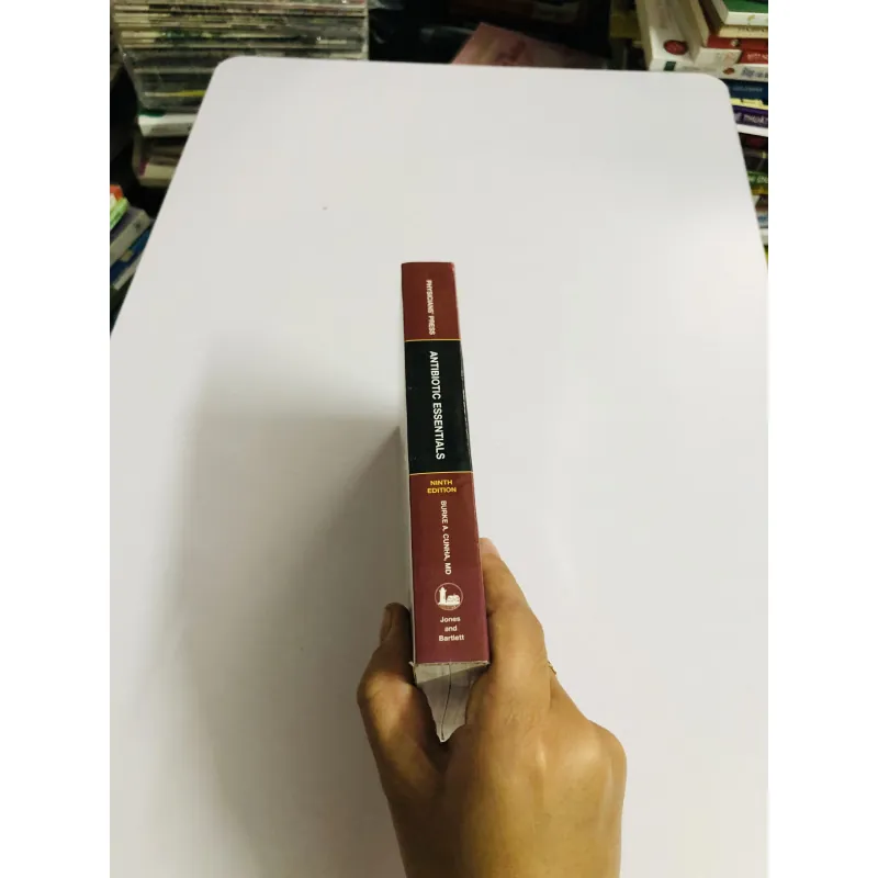 ANTIBIOTIC ESSENTIALS – Ninth Edition (Burke A. Cunha, MD) 780418