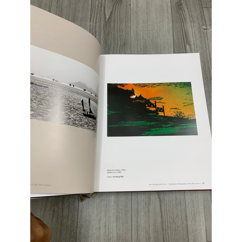 Ảnh việt nam thế kỷ xx. ( sách ảnh).  549801