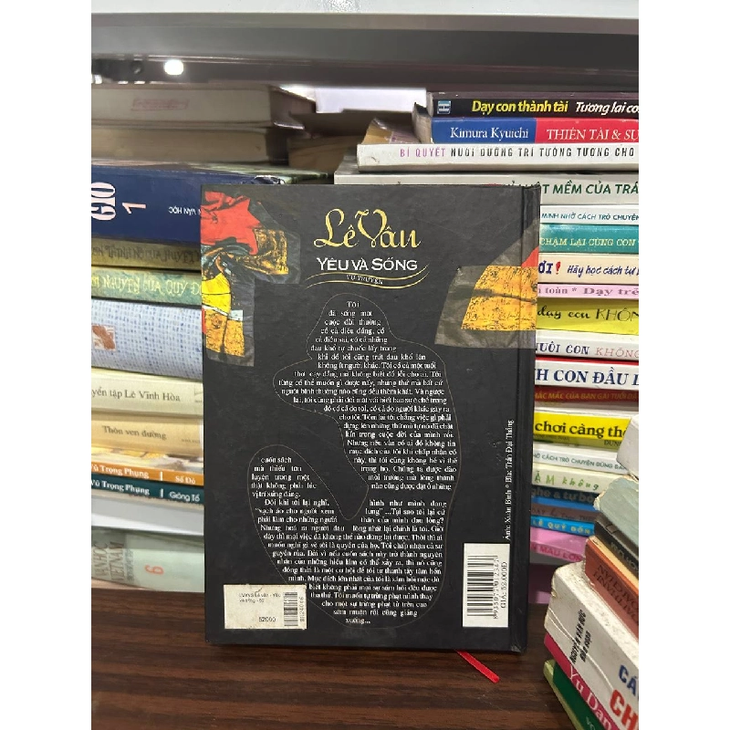 Lê Vân: Yêu Và Sống (Tự Truyện) 1027373