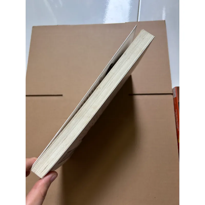 Hoang dã - Hành trình tìm lại mình trên đường mòn Pacific Crest - Cheryl Strayed 748054