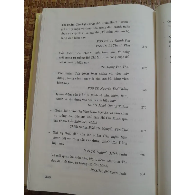 70 NĂM TÁC PHẨM CẦN KIỆM LIÊM CHÍNH... 778218