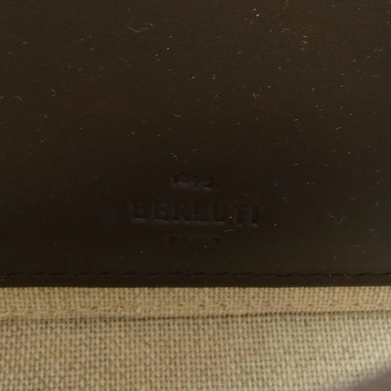 Berluti Túi xách Anjou Nano Scritt Pouch - Hàng hiệu Chính hãng 900460