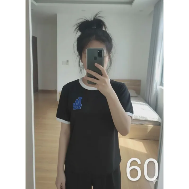 2 áo: 1 thun 1 voan size S mới cứng 738663