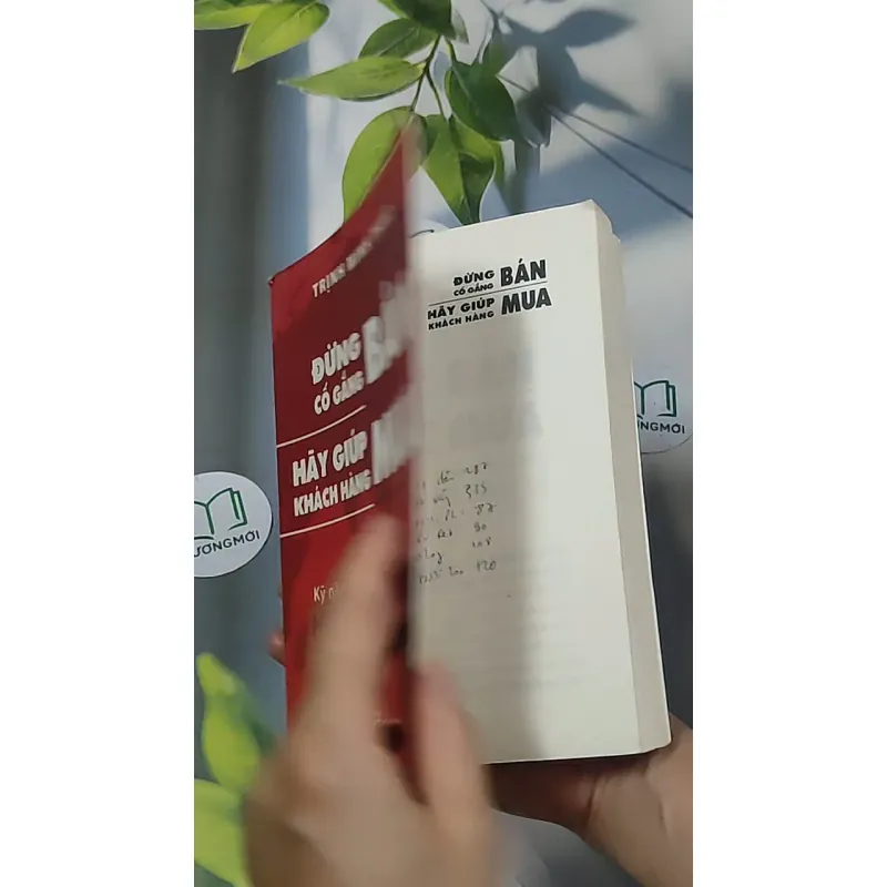 Đừng cố gắng bán - hãy giúp khách hàng mua - Trịnh Minh Thảo 688556