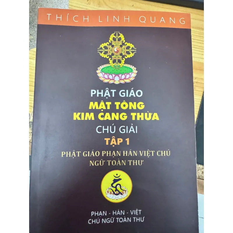 PHẬT GIÁO MẬT TÔNG KIM CANG THỪA CHÚ GIẢI - 2 QUYỂN 100k 1026164
