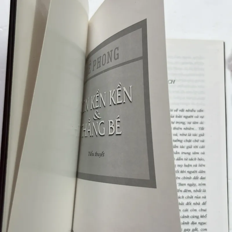 Con kền kền & thằng bé – Lê Phong 596532
