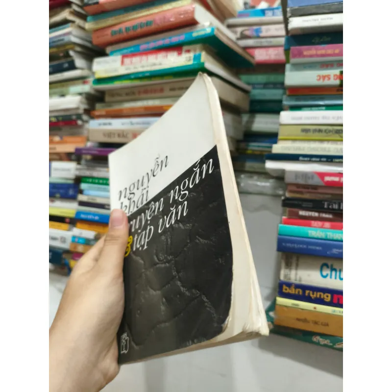 Truyện ngắn và tạp văn của nhà văn Nguyễn Khải 🌱 692992