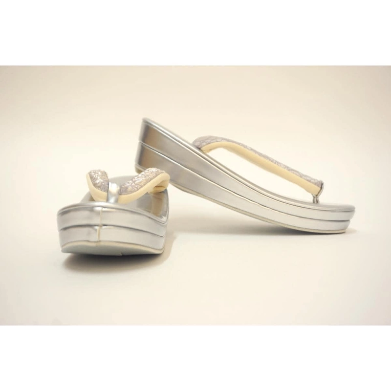 Bộ túi xách và dép zori kích thước F - Hàng hiệu Authentic 884242