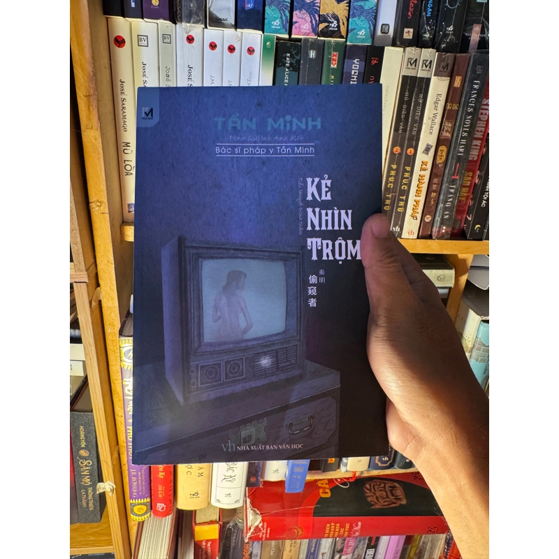 Pháp Y Tần Minh- Kẻ nhìn trộm 466077