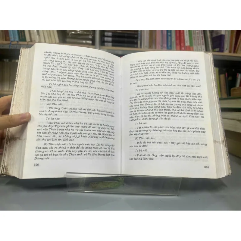 TÌM HIỂU TỪ NGỮ TRUYỆN KIỀU-LÊ XUÂN LÍT 553344