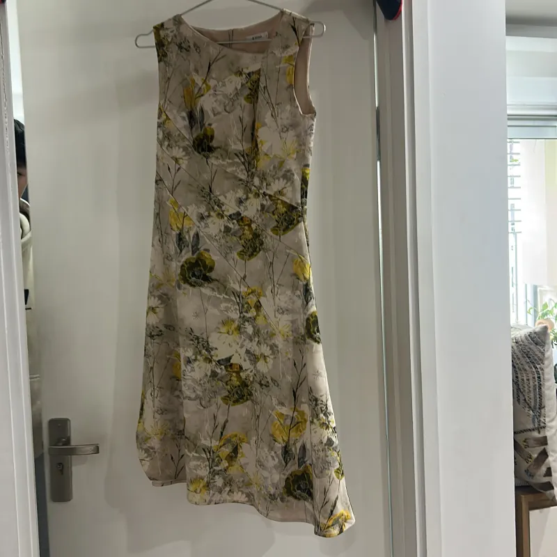 Váy hoa vàng Fiona 784426