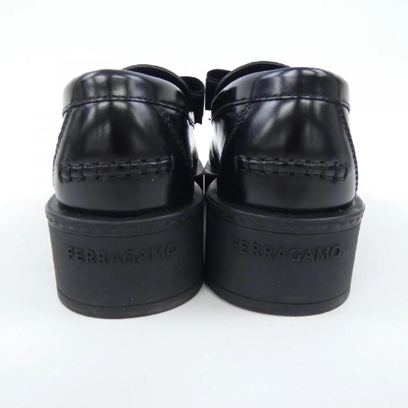 Giày FERRAGAMO 0777353 658732