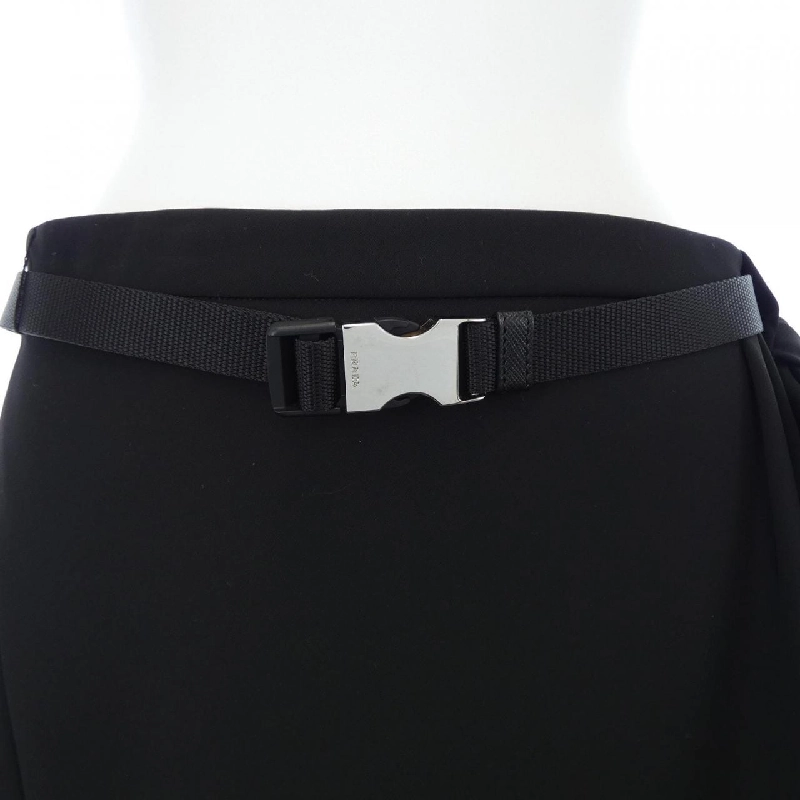 Chân váy PRADA P189PH S192 1RW9 - Hàng hiệu Chính hãng 814074