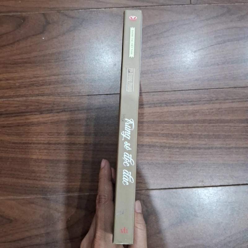 Trúng aoos độc đắc 516428