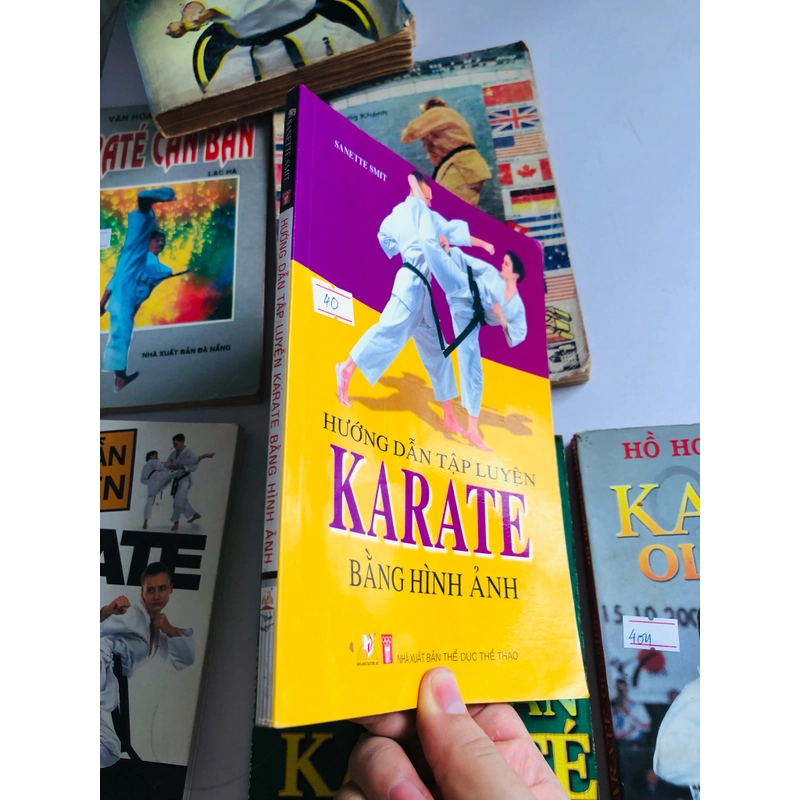 📚 SÁCH VỀ KARATE  🥋 542429