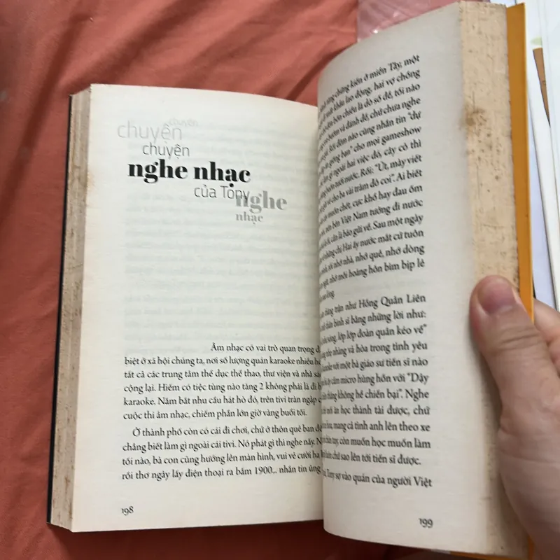 Tony buổi sáng - Trên đường băng  1029766