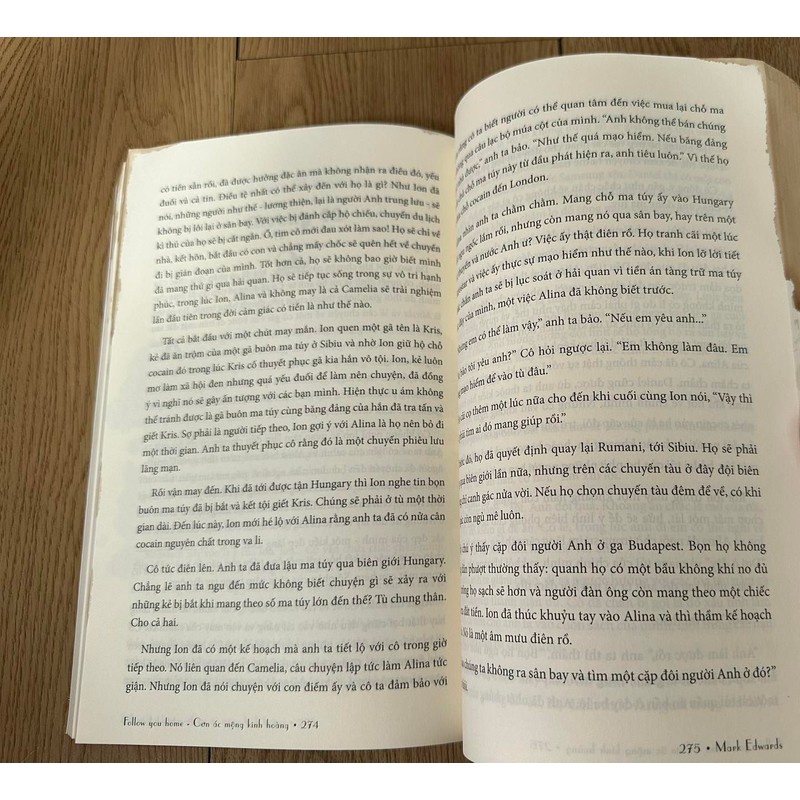 Sách tiếng Việt - Cơn ác mộng kinh hoàng 72111