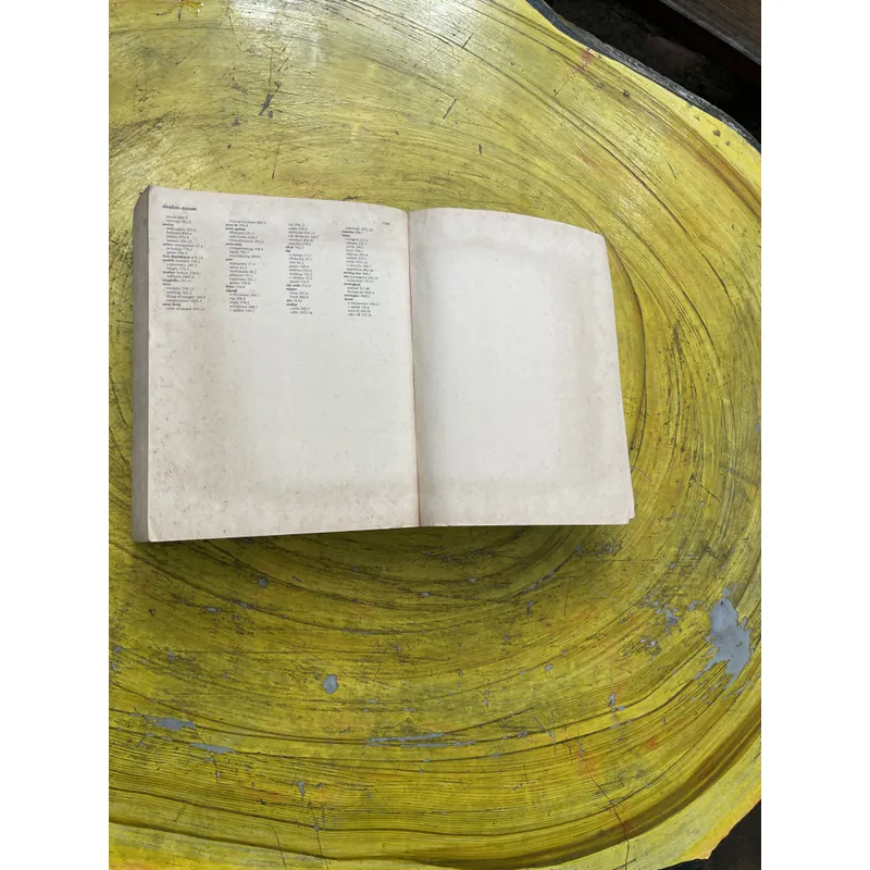 ROGET’S THESAURUS 6 SIXTH EDITION- EDITED BY BARBARA ANN KIPFER, Ph.D. 603308