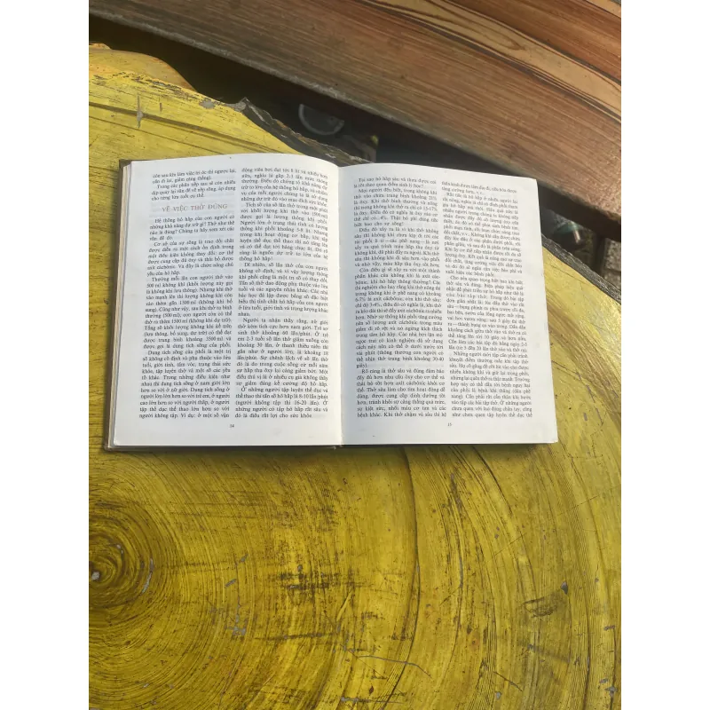 THỂ DỤC THỂ THAO TRONG GIA ĐÌNH bìa cứng in tại Liên Xô (cũ) 798907