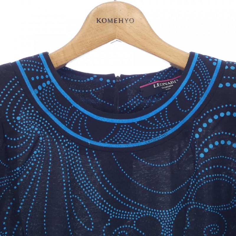 【Khuyến mãi】Thời trang Leonar LEONARD FASHION Áo 641668