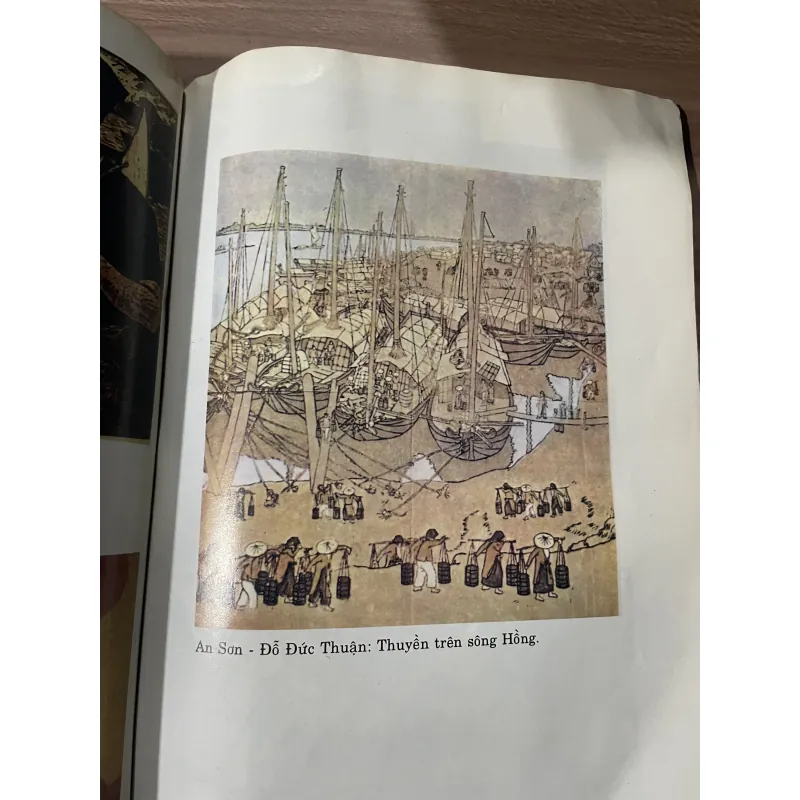 Gs NGUYỄN TRÂN- NGHỆ THUẬT ĐỒ HOẠ -  747927