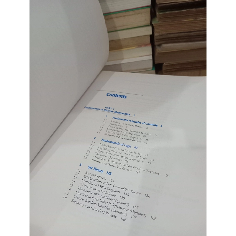 Discrete and combinatorial mathematics: An applied introduction - Ralph P. Grimaldi 791624