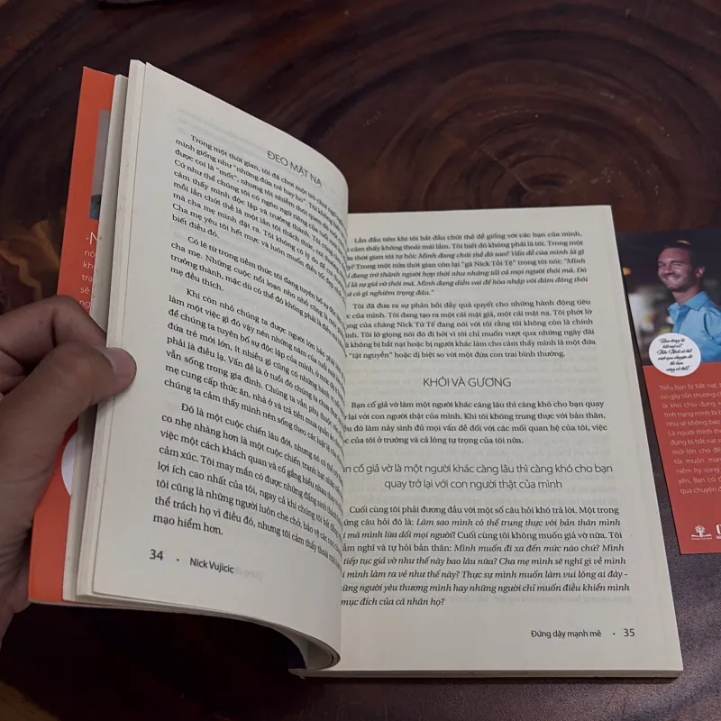 II Sách Kỹ Năng: Đứng Dậy Mạnh Mẽ (Stand Strong) - Nick Vujicic - 2014 1007015