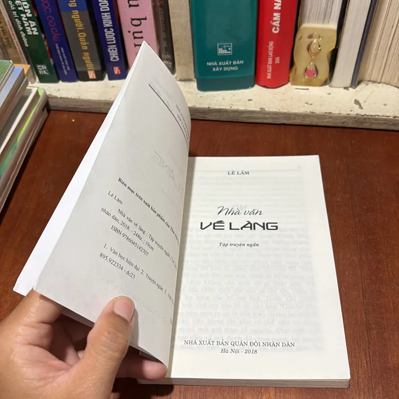 II Tập Truyện Ngắn: Nhà Văn Về Làng - Lê Lâm - 2018 785613