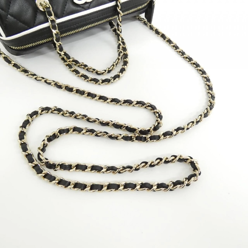 Chanel AP4515 Túi xách dây chuyền 627304