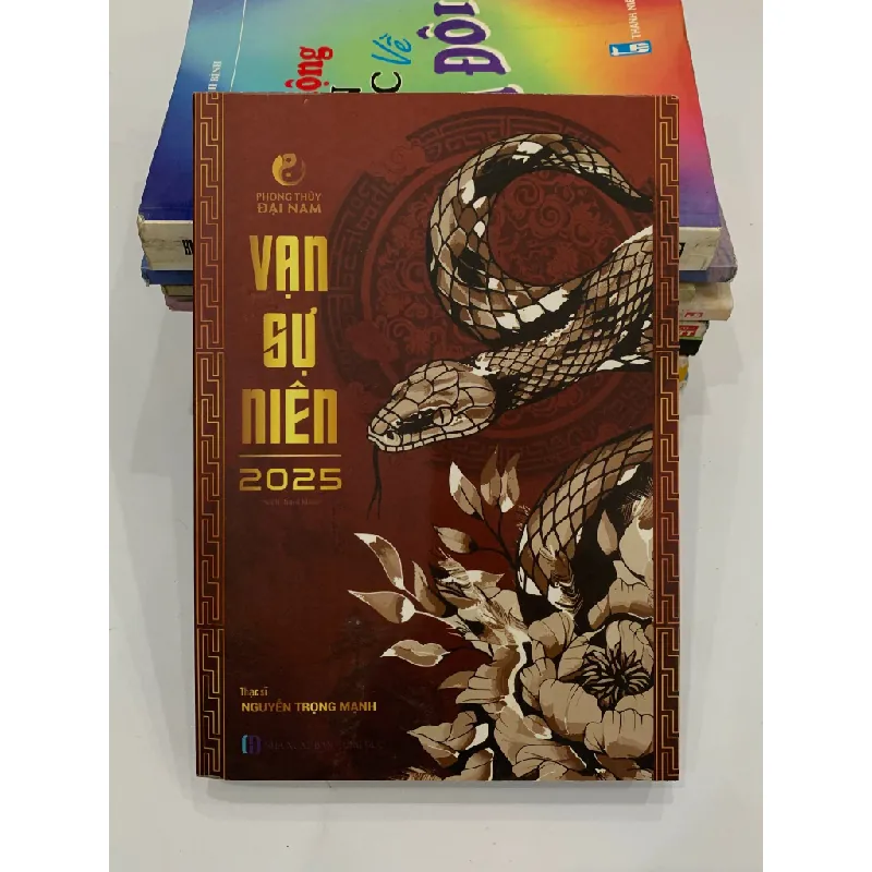 Vạn sự niên 2025 – Nhiều tác giả 530625