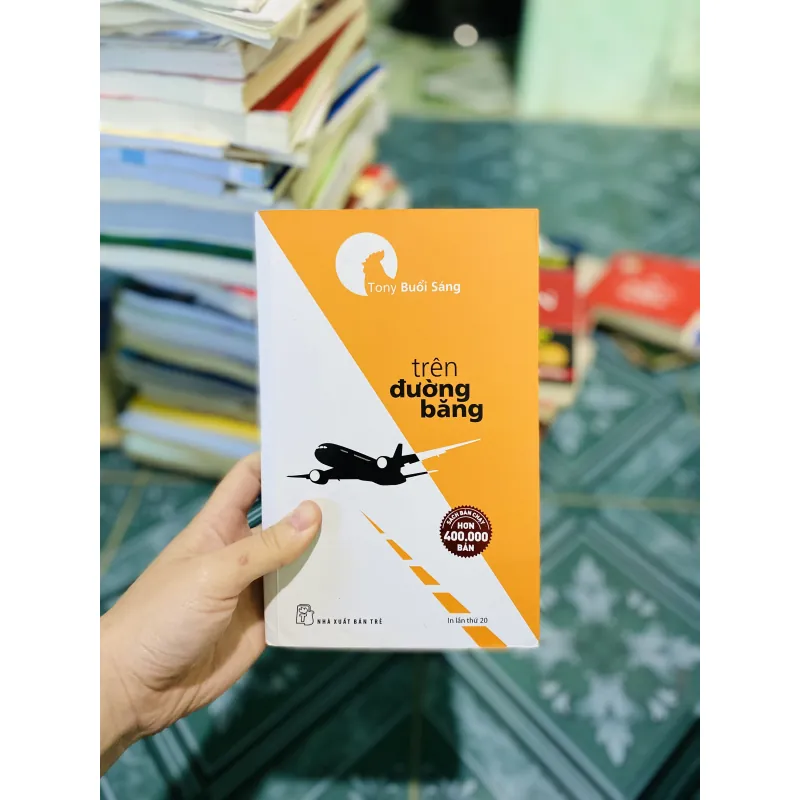 Trên đường băng 763155