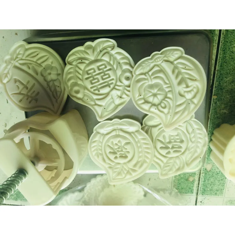 Khuôn ấn bánh trung thu: 150gr-200gr-250gr 1029358
