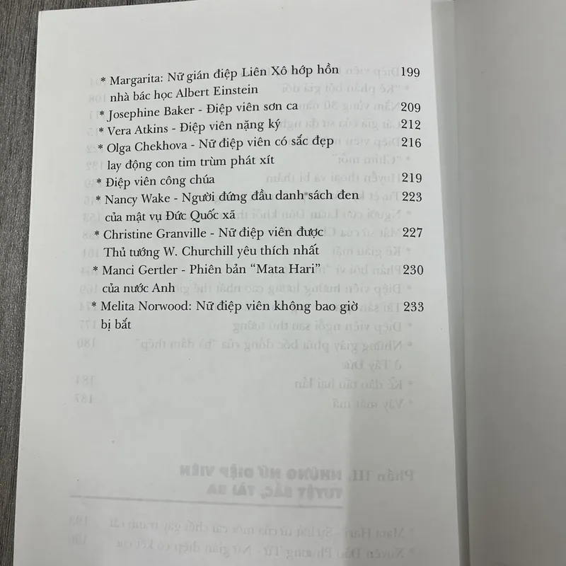 Lật lại những trang hồ sơ mật 3 tập. 6a5 737273