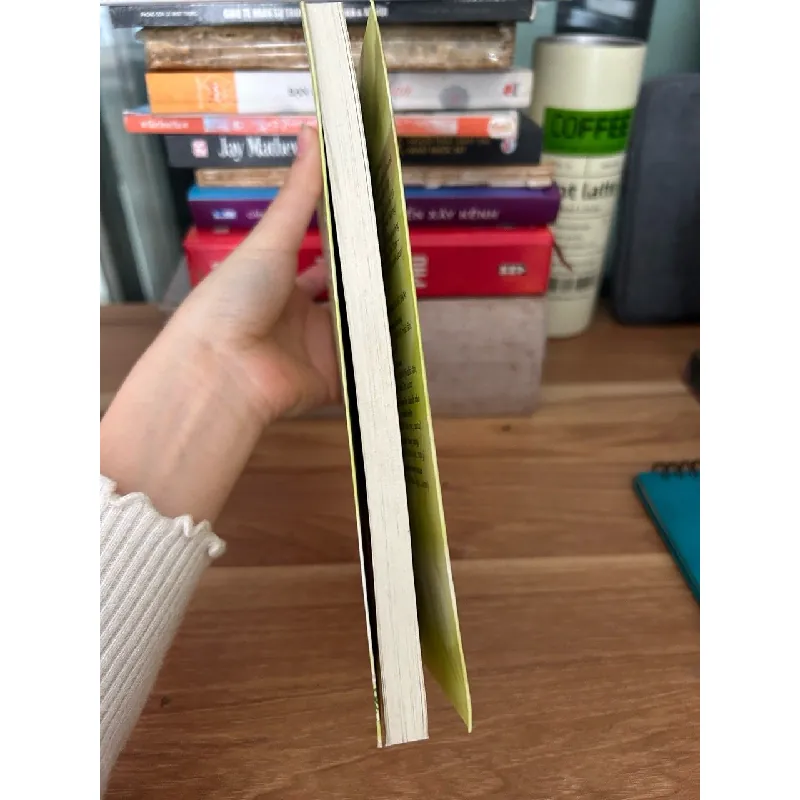 Blouse trắng- Trần Thuý Lành 702186