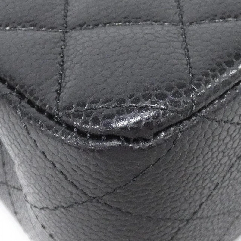 Túi xách chéo Chanel 1112 614316