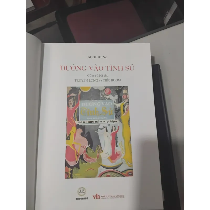 Đường vào tình sử thơ Đinh Hùng  731907