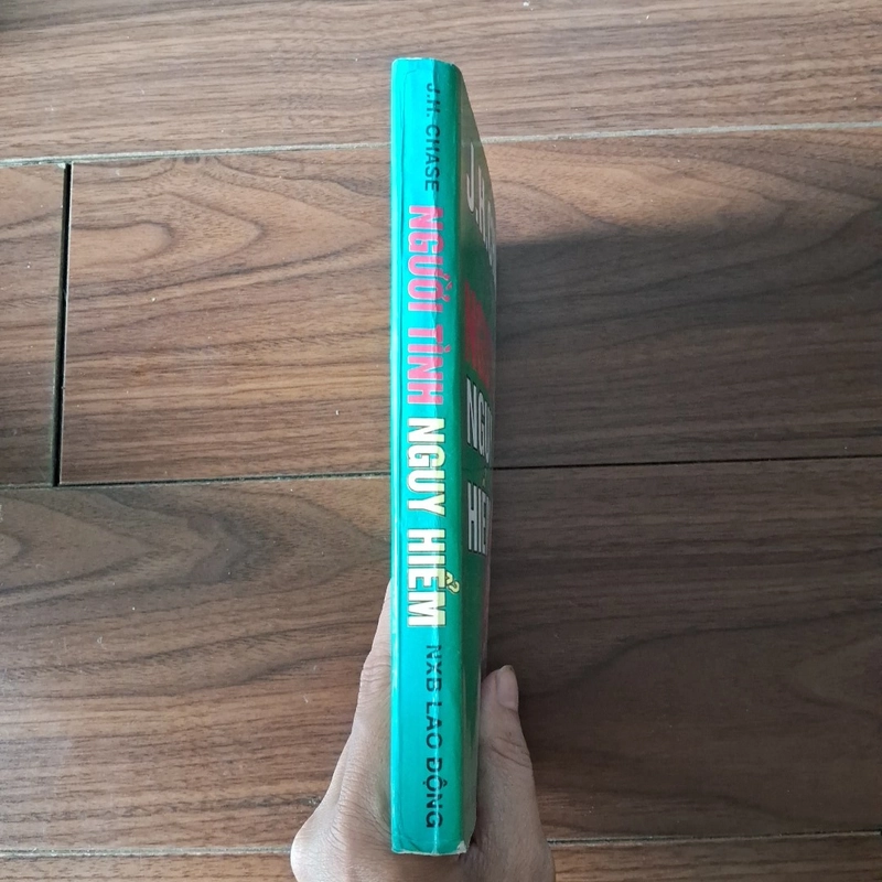 Người tình nguy hiểm 525003