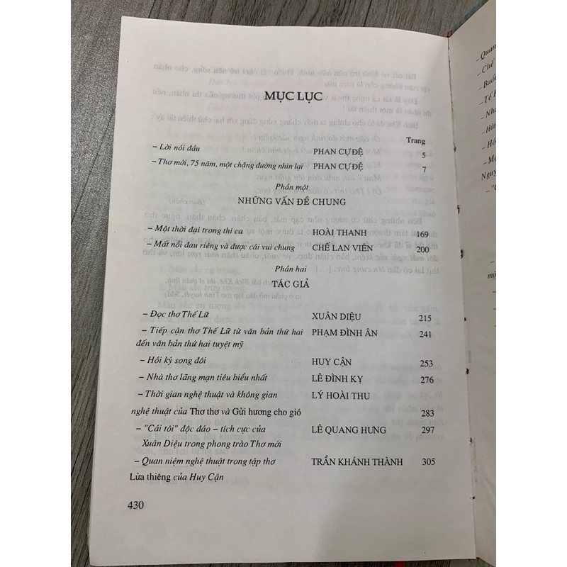 Về một cuộc cách mạng trong thi ca phong trào thơ mới. 999 463771