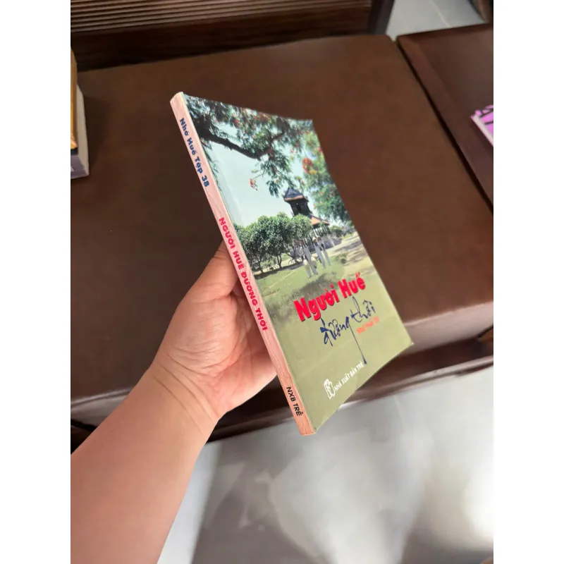 NGƯỜI HUẾ ĐƯƠNG THỜI (NHỚ HUẾ 38)- K5 1031240