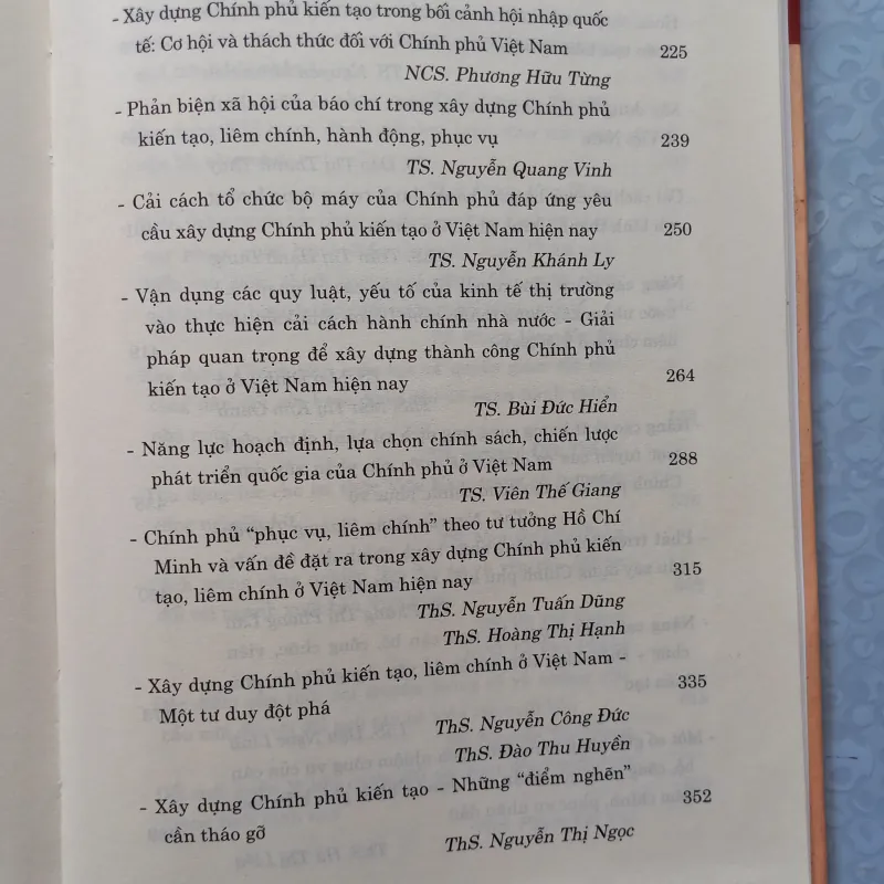 Sách kỷ yếu hội thảo khoa học  965069