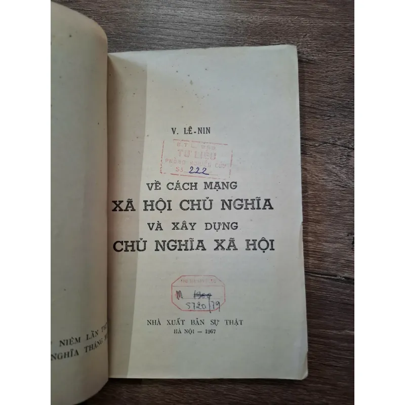 Về Cách Mạng Xã Hội Chủ Nghĩa Và Xây Dựng Chủ Nghĩa Xã Hội 709727