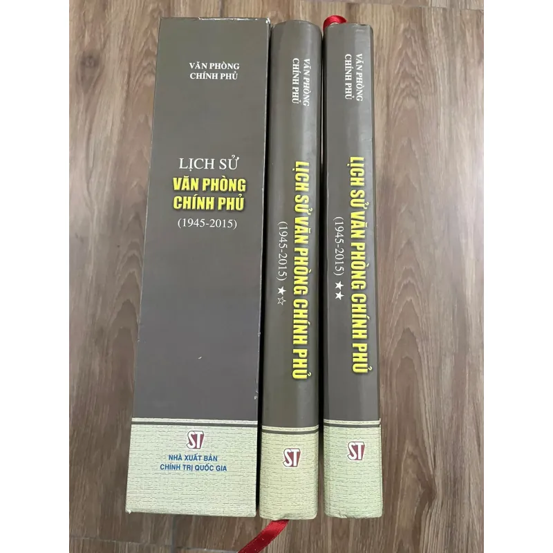 Lịch sử Văn phòng Chính phủ (1945–2015) - boxser bìa cứng - trọn bộ 2 tập 739732