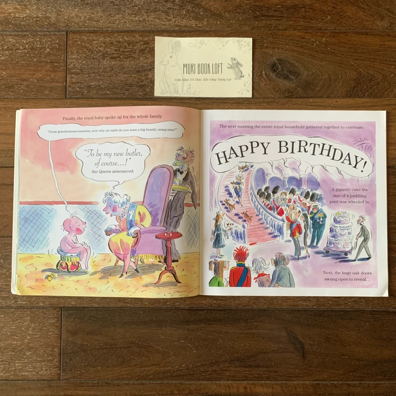 Sách ngoại văn The Queen’s Orang – Utan by David Walliams, Used 400284