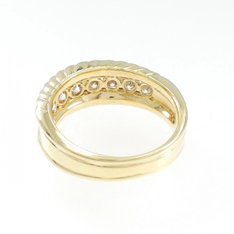 Nhẫn kim cương K18YG 0.68CT 671411