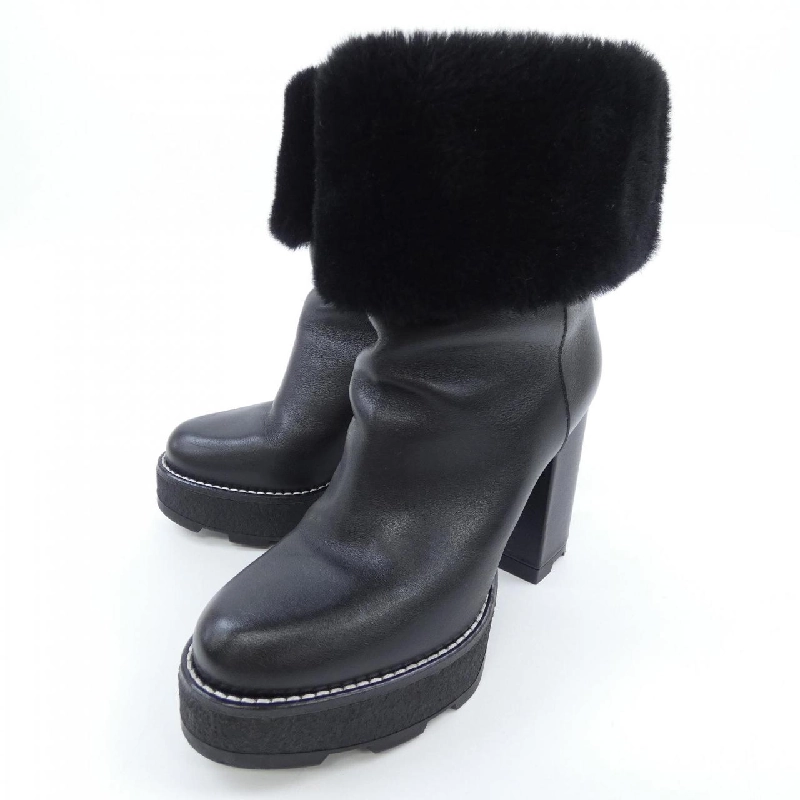 Giày bốt LOUIS VUITTON 661379