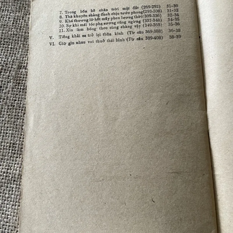 Chinh phụ ngâm - Đoàn thị Điểm  796865