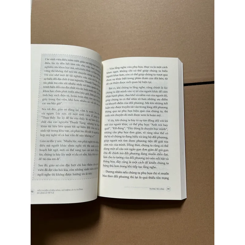 Nói chuyện là bản năng, giữ miệng là tu dưỡng, im lặng là trí tuệ 692991