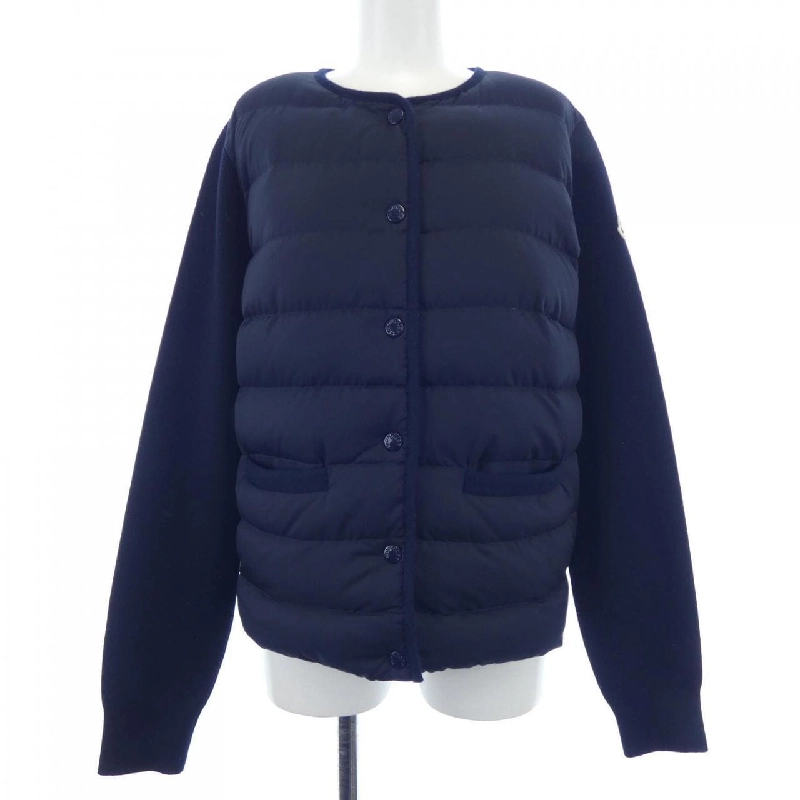 Áo khoác lông vũ MONCLER 639154