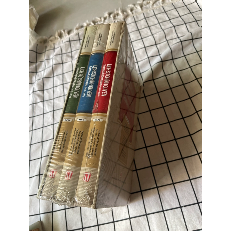 Lịch sử chính Quyền  548311